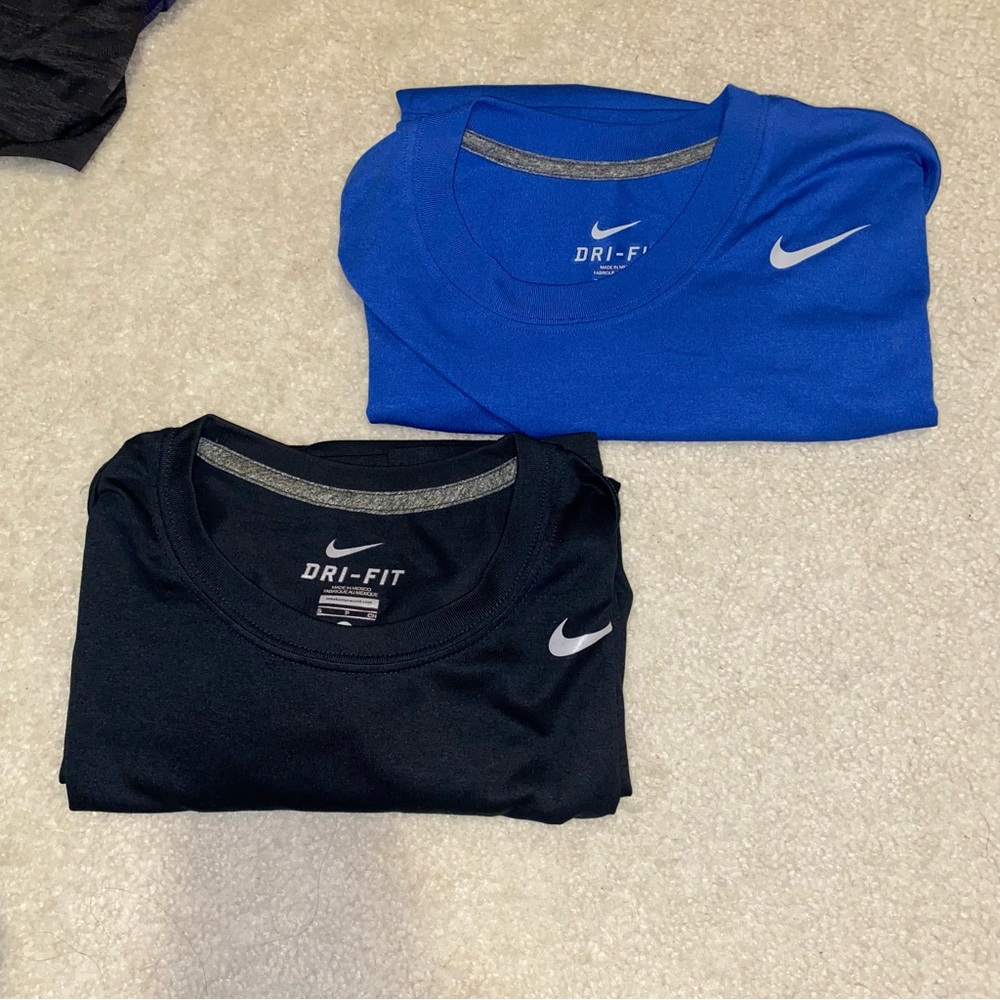 Men Nike Tops